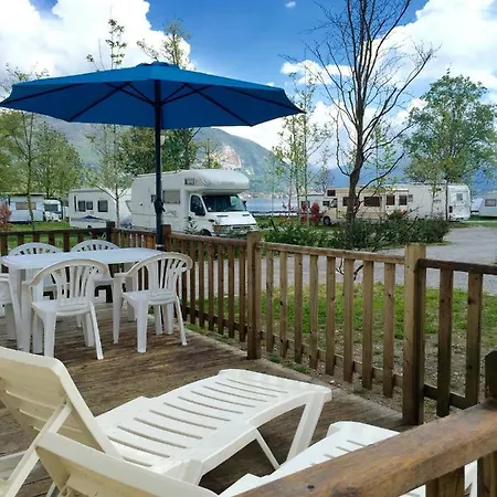 Chalet Camping Class Lago Di Pusiano *