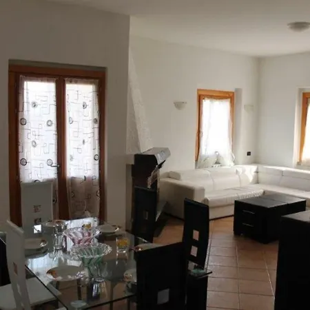Chalet Camping Class Lago Di Pusiano