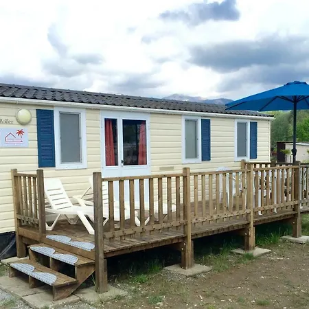 Camping Class Lago Di Pusiano Chalet *