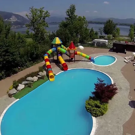 Chalet Camping Class Lago Di Pusiano