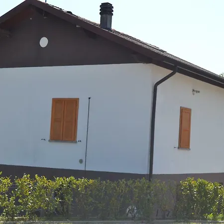 Chalet Camping Class Lago Di Pusiano *